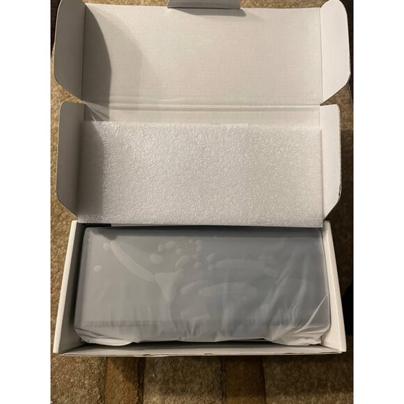 Portable Wireless CarPlay Screen for Car - Picture 2 of 7